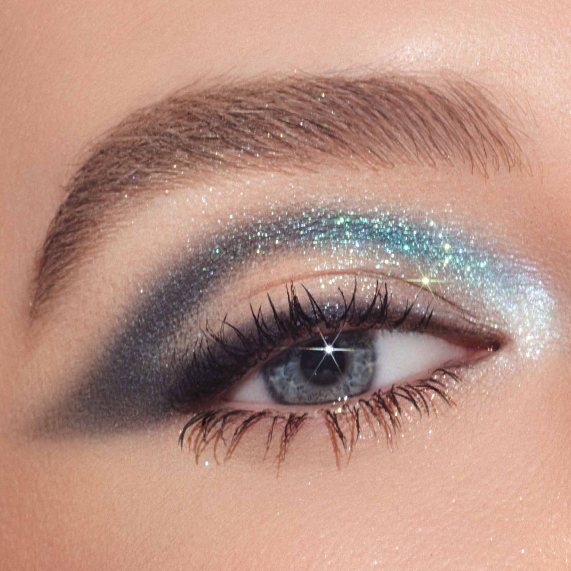 Cosmos Eyeshadow Palette - Image 6