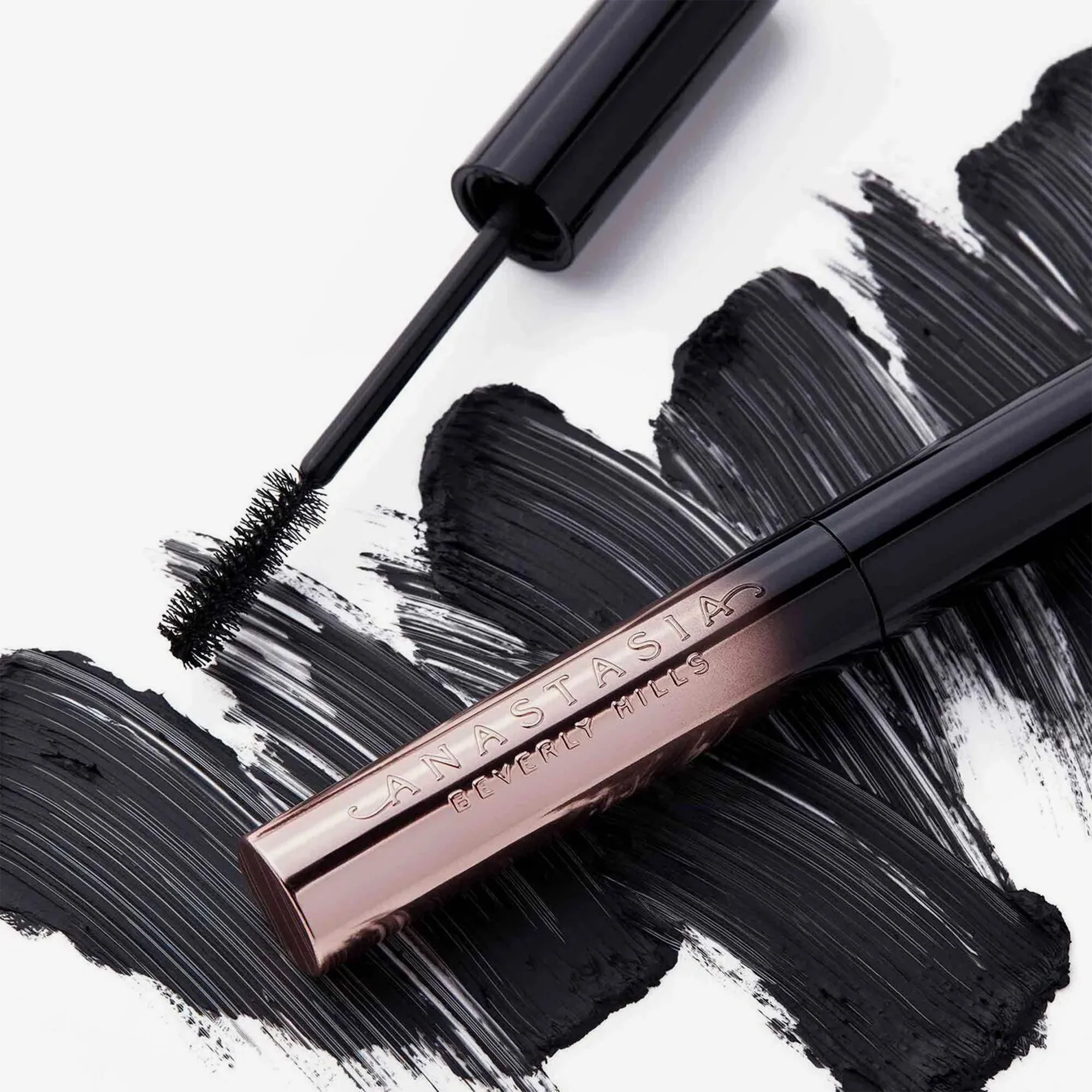 Lash Brag® Volumizing Mascara - Image 4