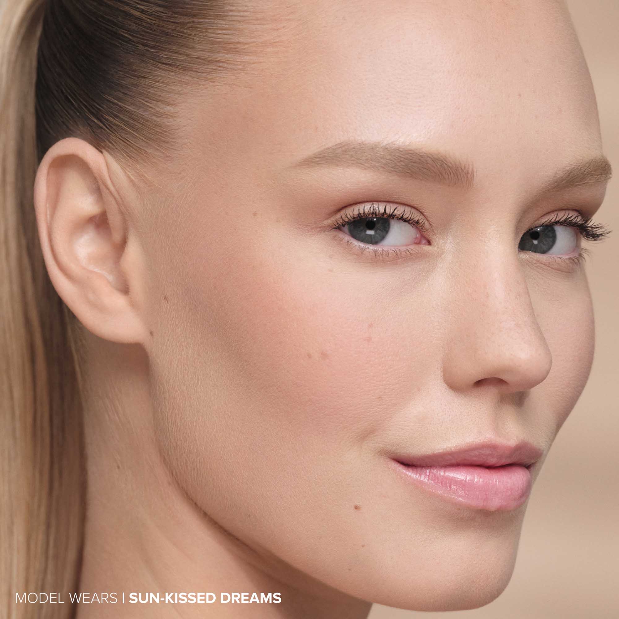 Smooth Blur Bronzer - Image 19